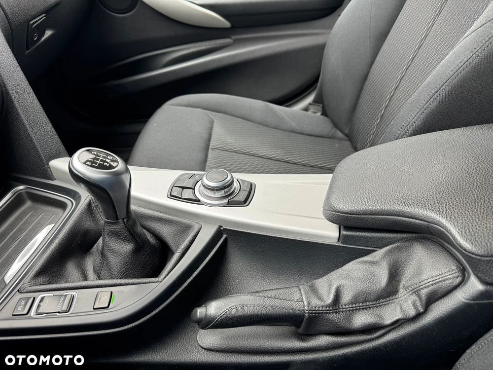 BMW Seria 3 - 27