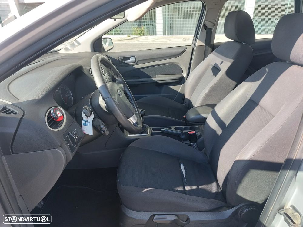 Ford Focus SW 1.6 TDCi Trend - 15