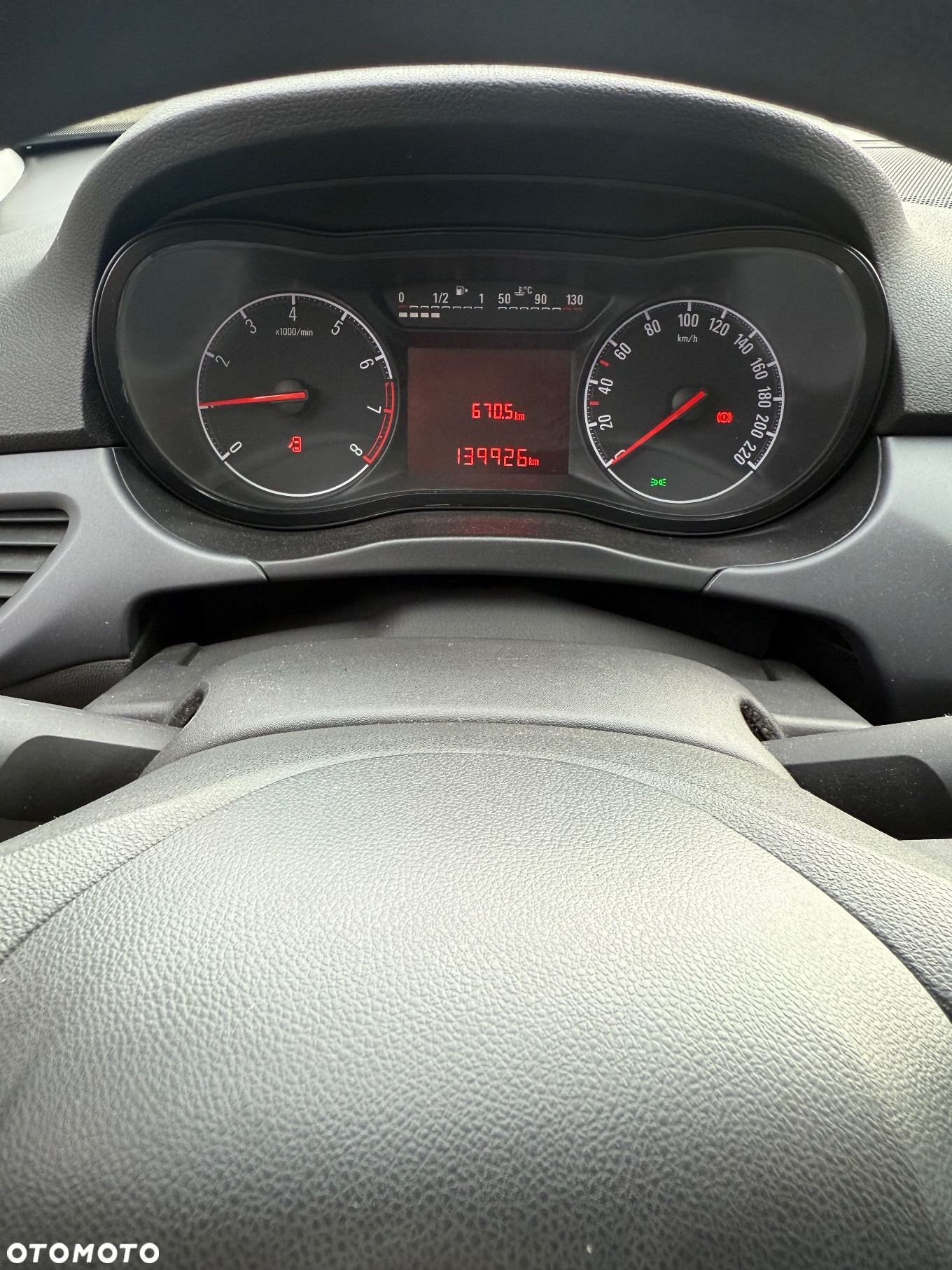 Opel Corsa - 8