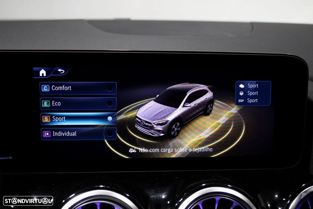 Mercedes-Benz GLA 180 d AMG Line - 26