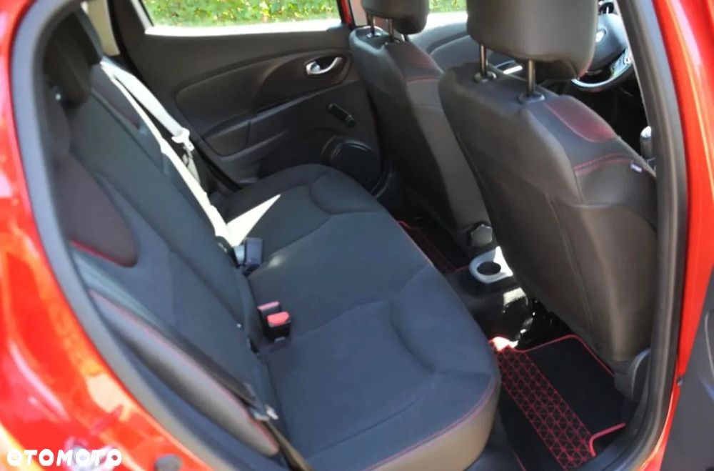 Renault Clio 1.2 16V 75 LIMITED - 28