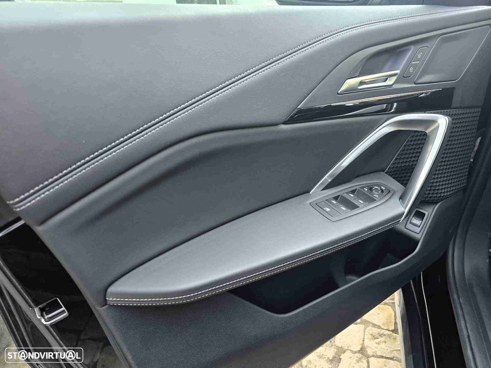 BMW iX1 eDrive20 xLine - 7