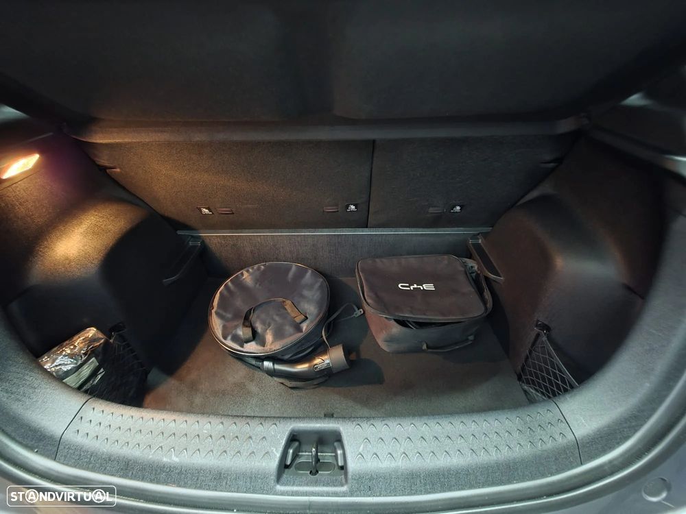 BYD Dolphin 60.4 kWh Comfort - 28