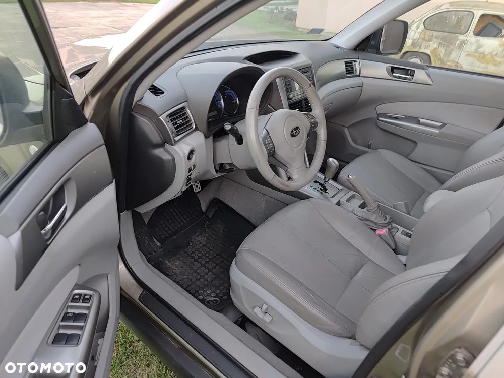 Subaru Forester 2.5 XT LUN - 12