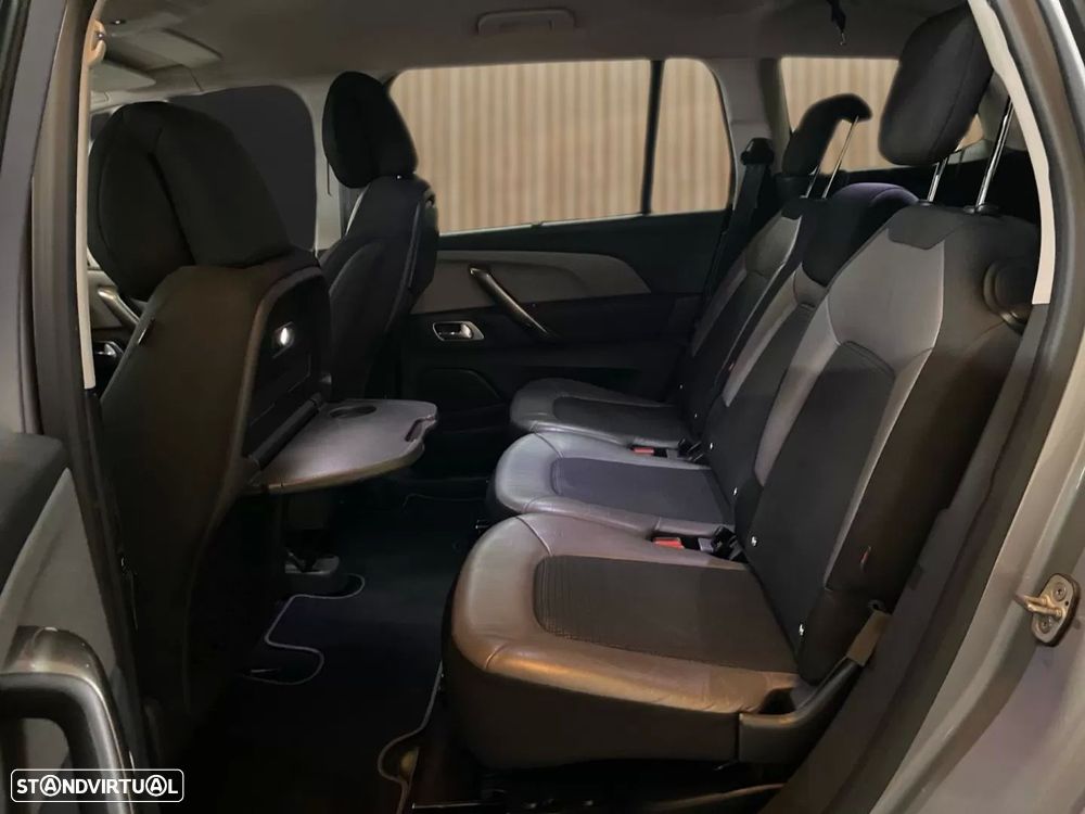 Citroën C4 Spacetourer BlueHDi 160 Stop&Start EAT8 SHINE - 17