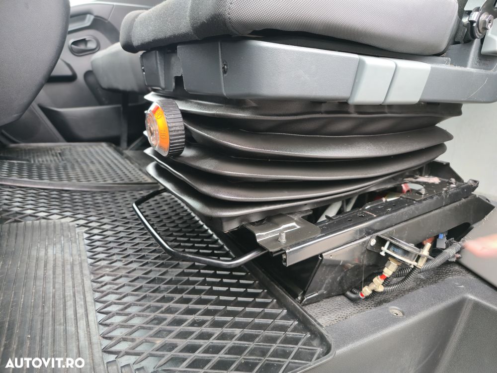 Renault Master - 10