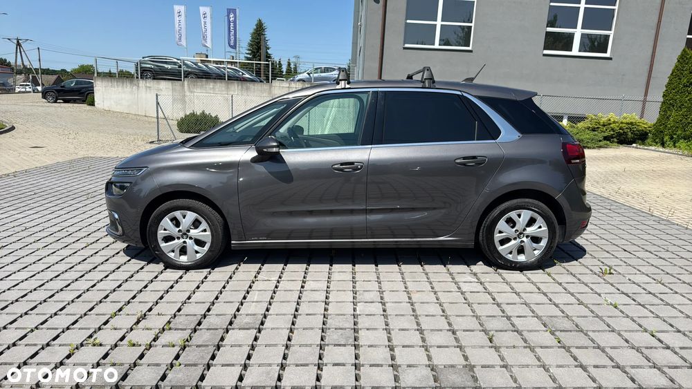 Citroën C4 Picasso 1.2 PureTech MoreLife S&S - 2