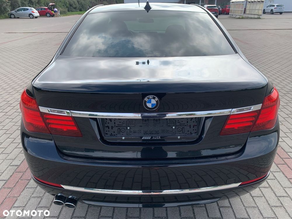 BMW Seria 7 730d - 6