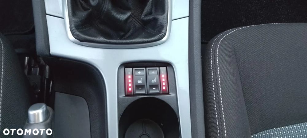 Ford Mondeo 1.6 TDCi Champions Edition - 10