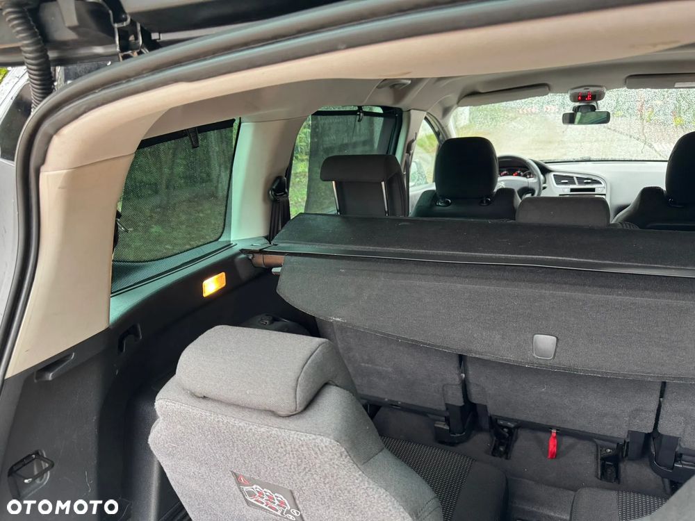 Peugeot 5008 1.6 HDi Access - 17