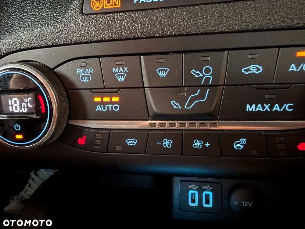 Ford Focus 1.0 EcoBoost Active - 28