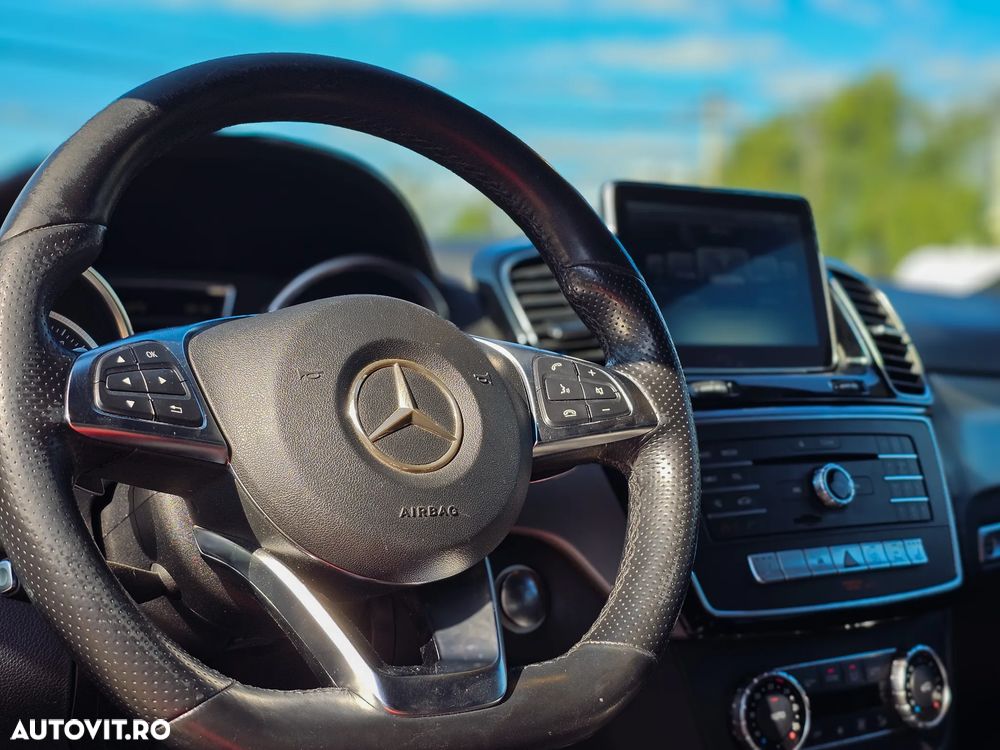 Mercedes-Benz GLE 350 d 4Matic 9G-TRONIC AMG Line - 17