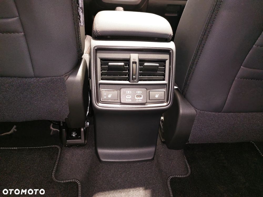 Subaru Forester 2.0i-L Platinum (EyeSight) Lineartronic - 10
