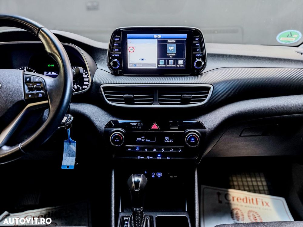 Hyundai Tucson blue 1.6 CRDi 2WD DCT Pure - 15