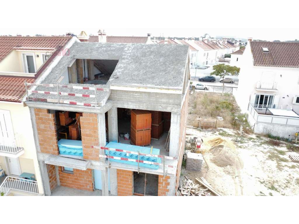 Vende-se fabulosa Moradia, em construção, em Alcochete - Grande imagem: 5/22