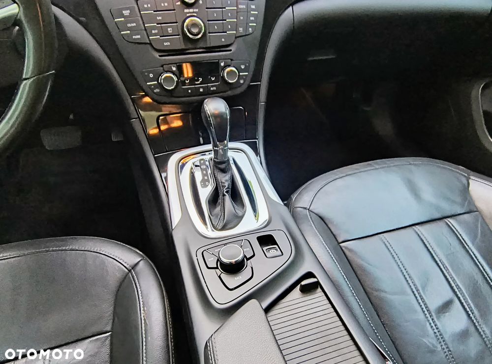 Opel Insignia 2.0 CDTI Cosmo 4x4 - 19