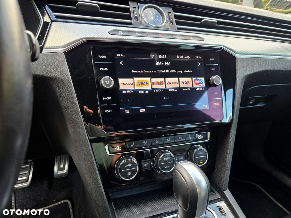 Volkswagen Arteon 2.0 TSI 4Motion R-Line DSG - 15