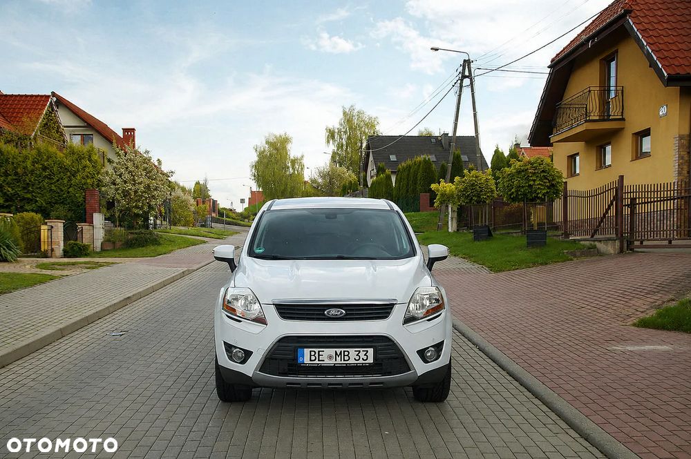 Ford Kuga 2.0 TDCi 4x4 Titanium - 10