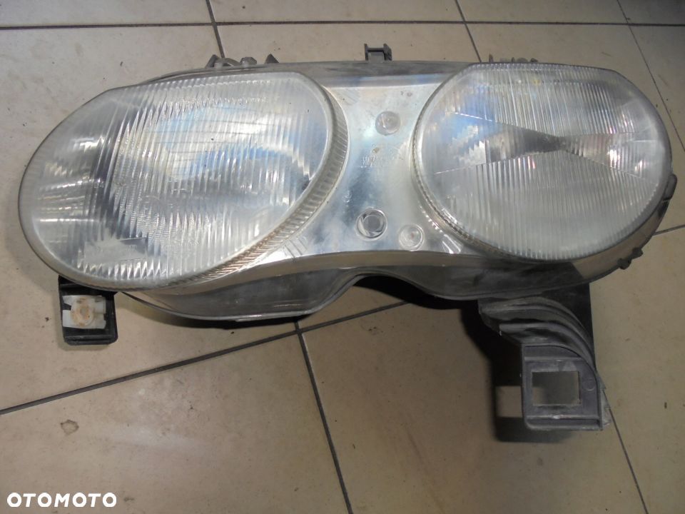 LAMPA  PRAWA PRZOD ROVER 75 EUROPA - 5