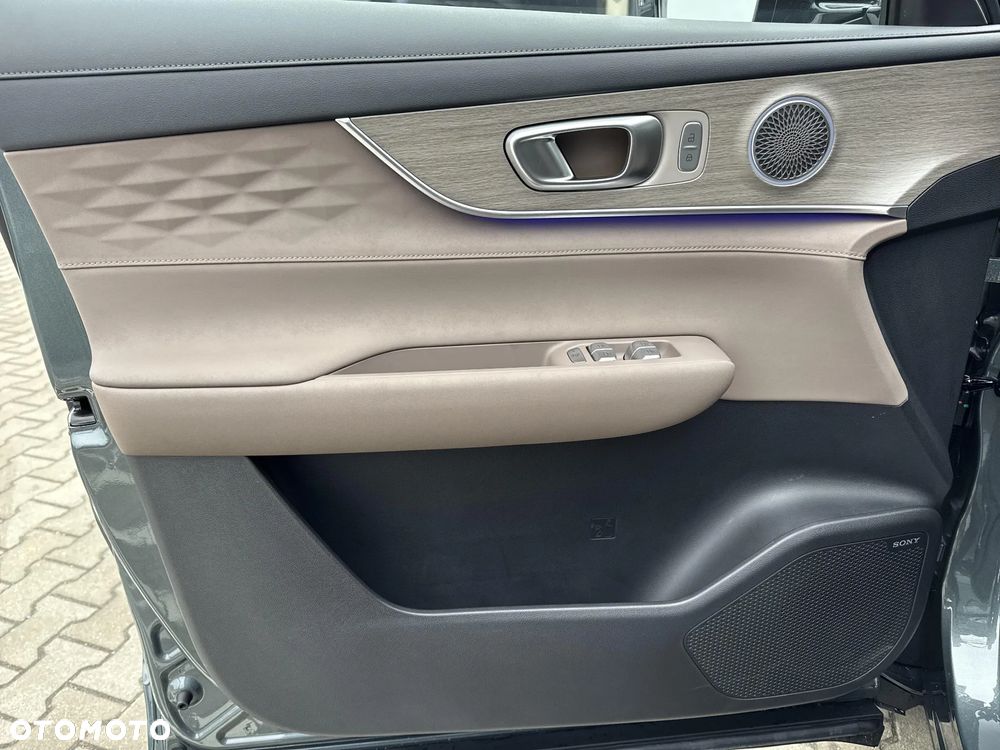 Chery Tiggo 8 1.5 T-GDI Super Hybrid Prestige DCT - 14