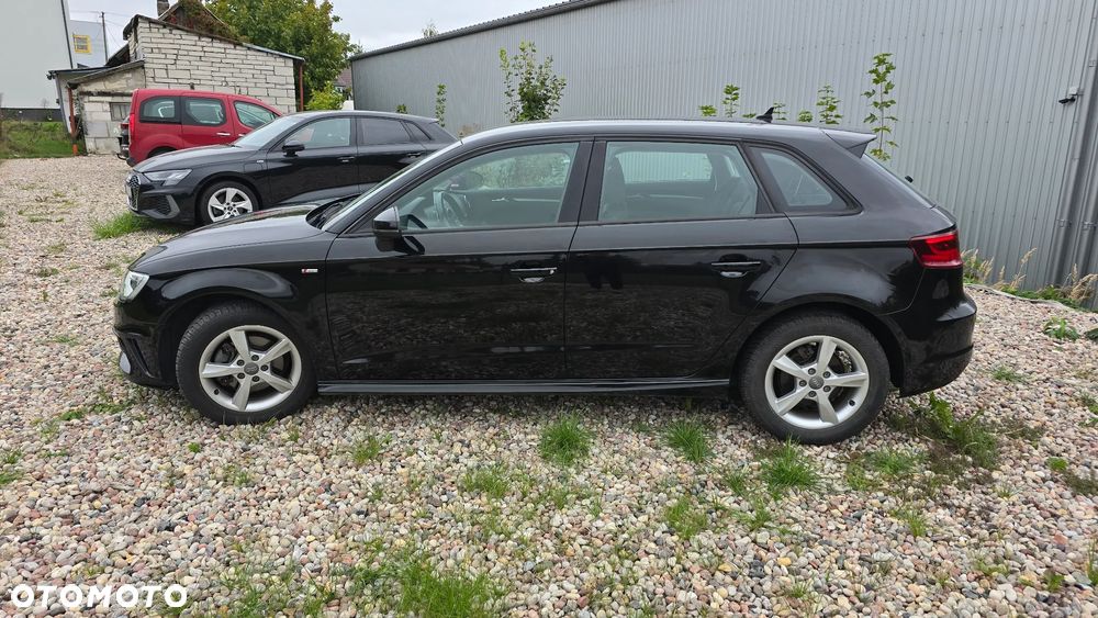 Audi A3 1.6 TDI (clean diesel) S line Sportpaket - 3