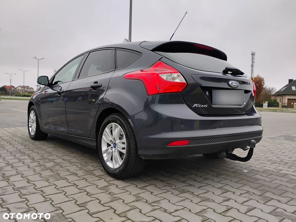 Ford Focus 1.6 Edition - 24