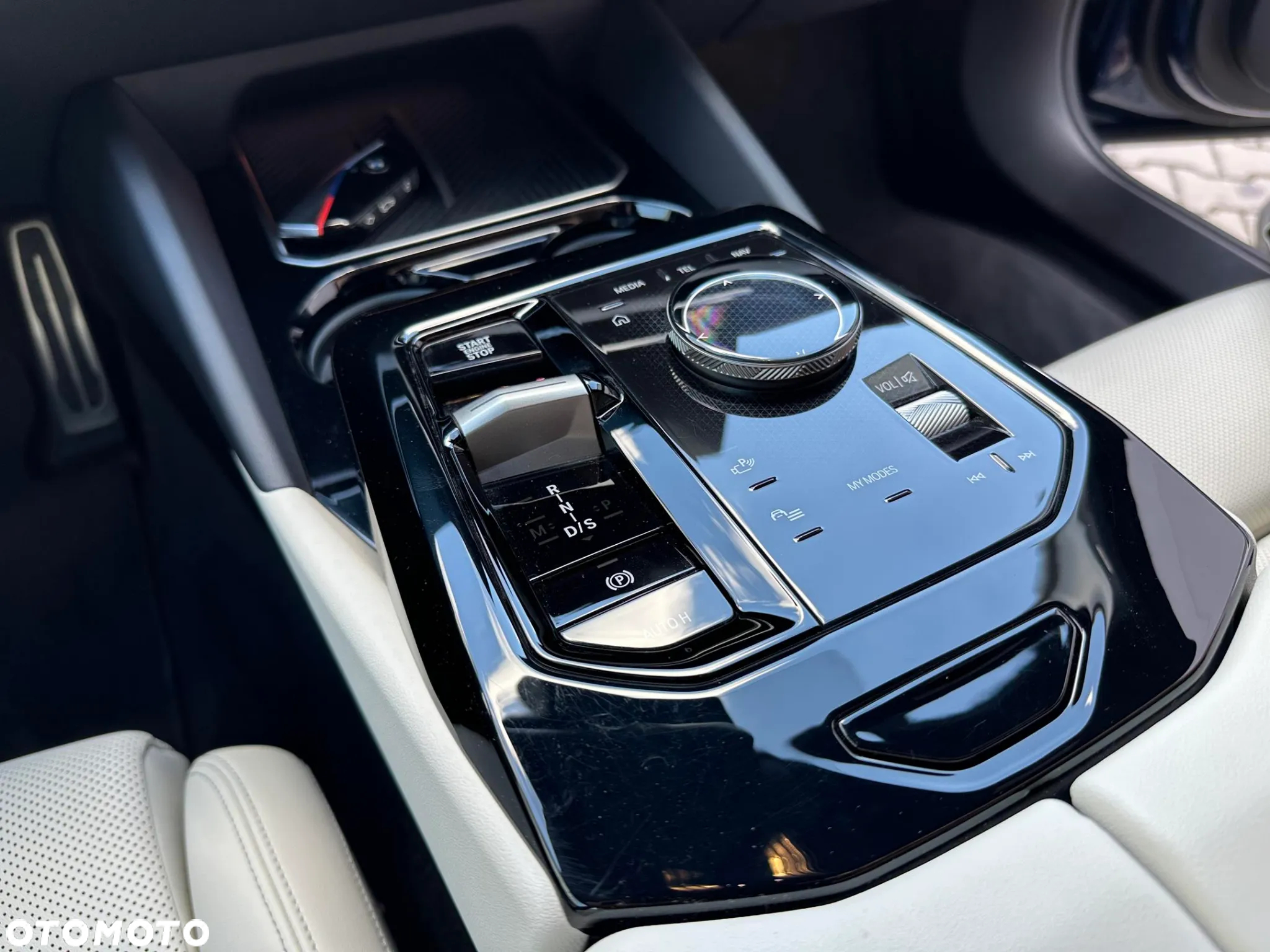 BMW Seria 5 520d xDrive mHEV - 18