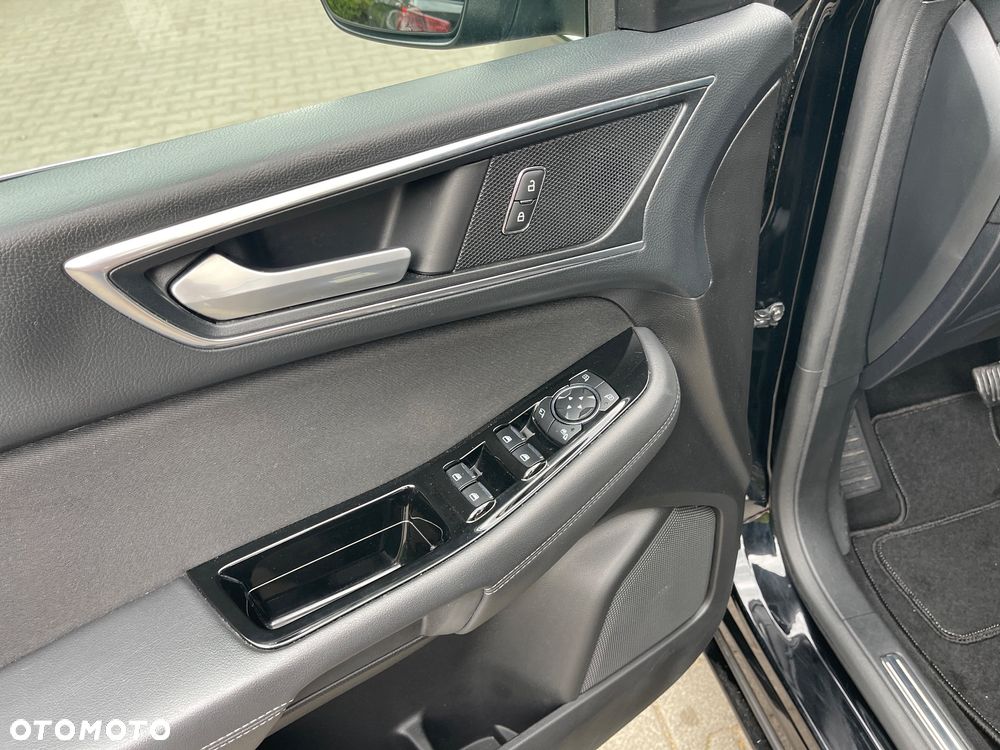 Ford S-Max - 18