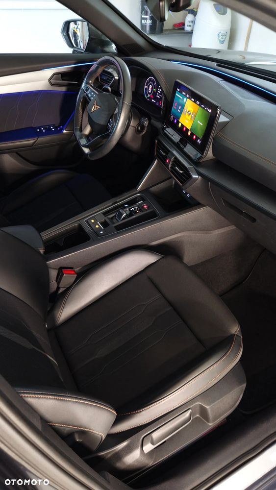 Cupra Formentor 1.4 e-Hybrid DSG - 25