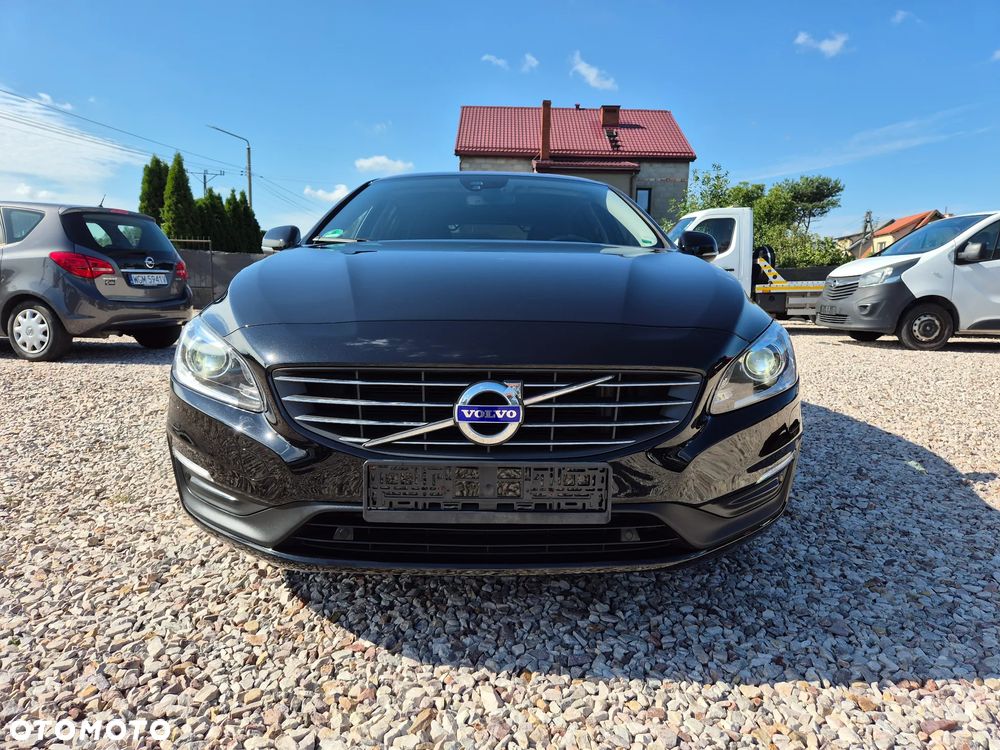 Volvo V60 D3 Momentum - 17