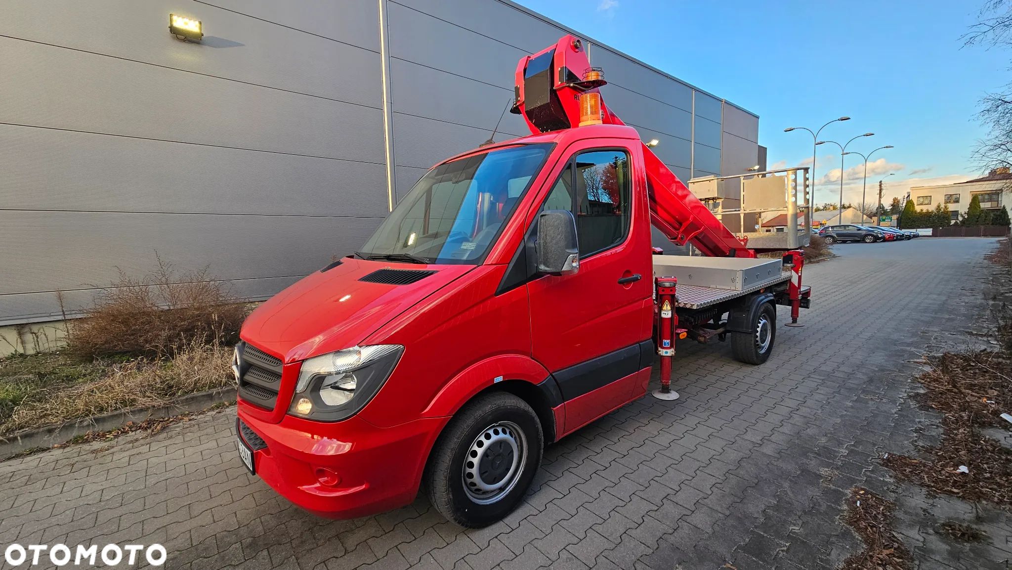 Mercedes-Benz Sprinter - 1