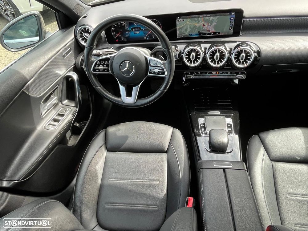 Mercedes-Benz A 180 d 7G-DCT Progressive - 10