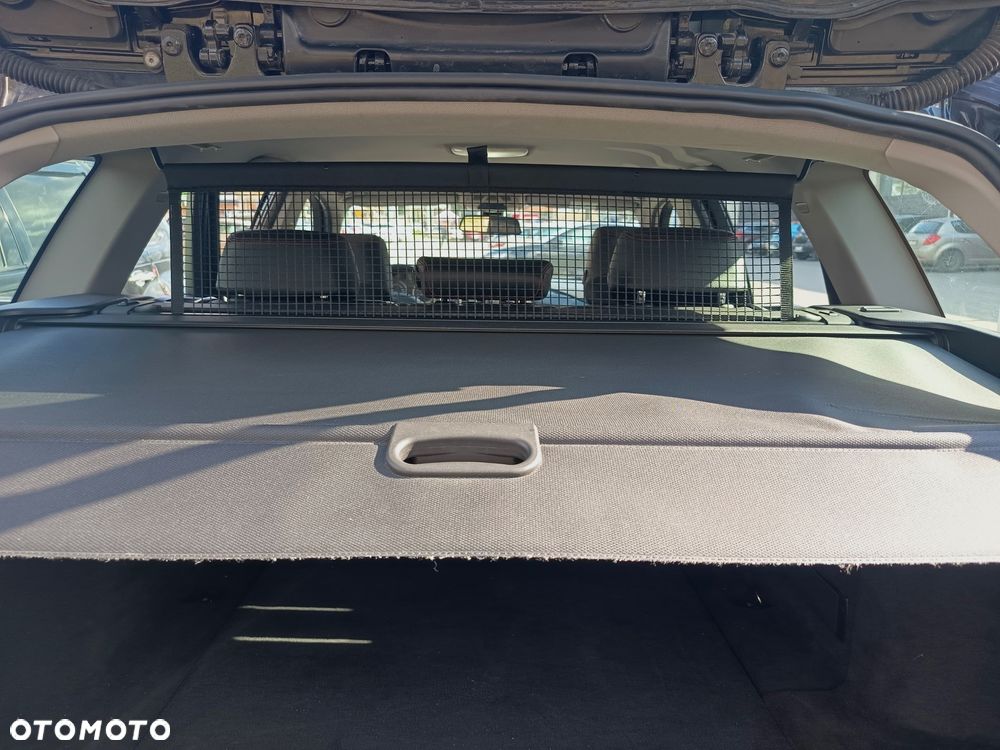 BMW Seria 3 316i Sport Line - 17