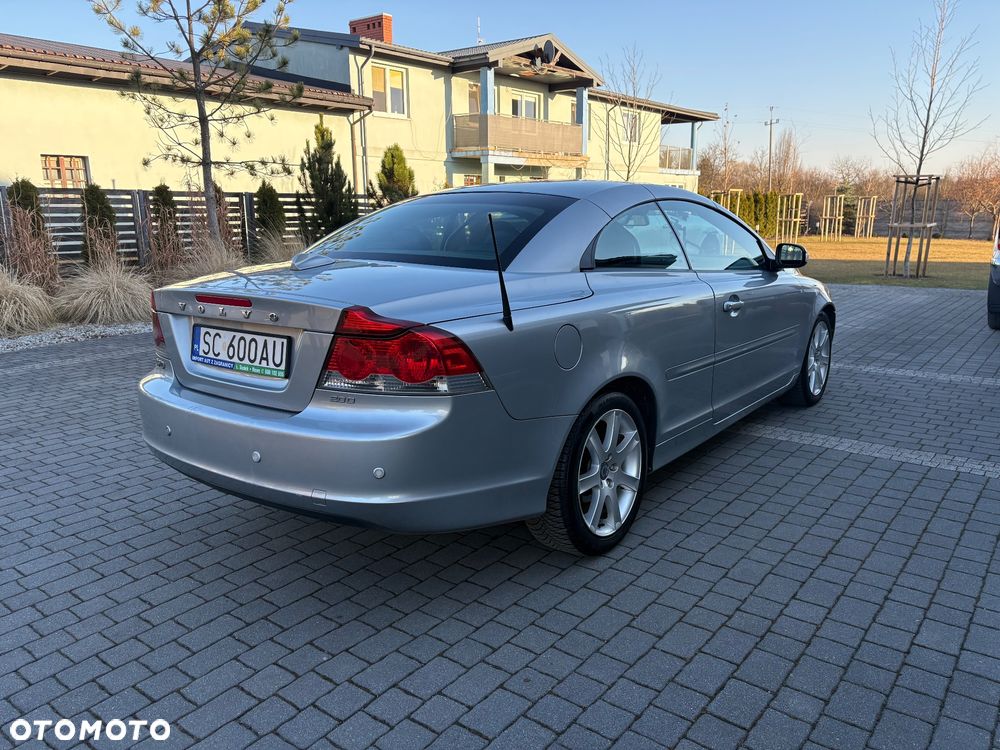 Volvo C70 2.0D Summum - 11
