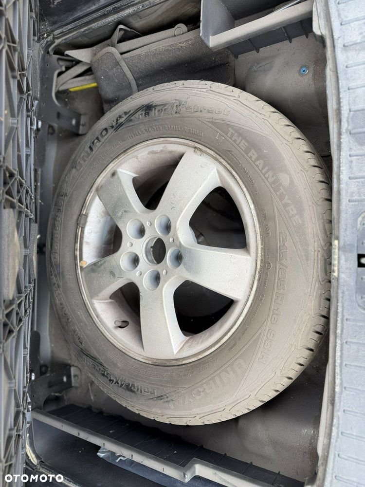 Hyundai Tucson 2.0 2WD GLS - 25