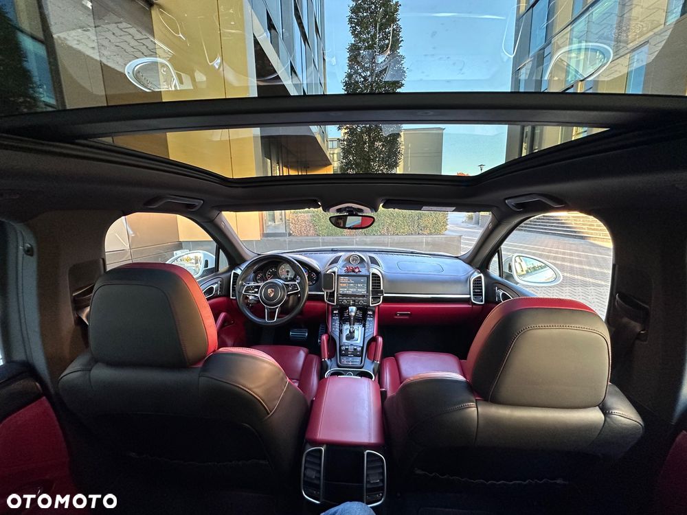 Porsche Cayenne S Diesel - 13