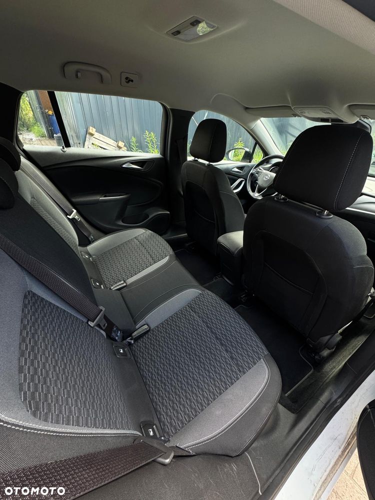 Opel Astra - 9