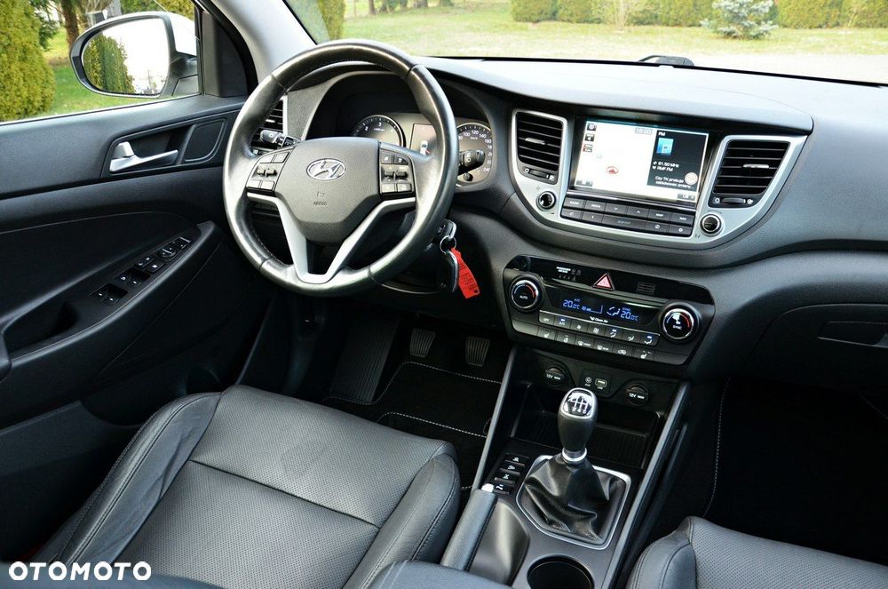 Hyundai Tucson 2.0 CRDI 4WD Premium - 38