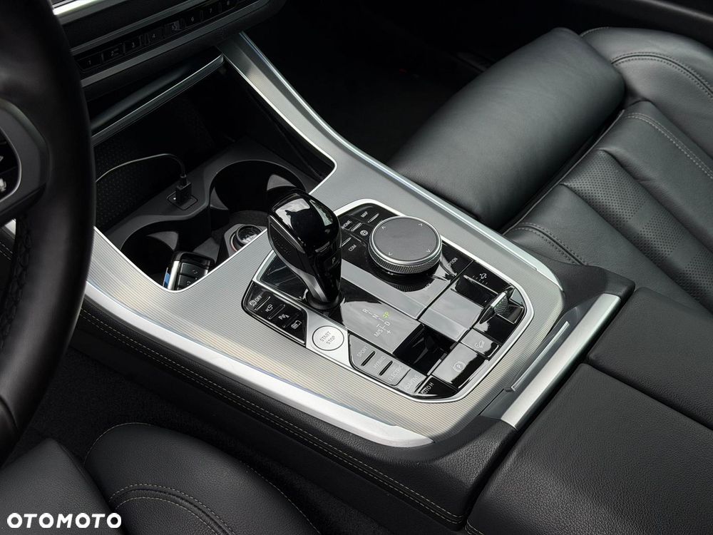 BMW X5 xDrive50e PHEV sport - 14