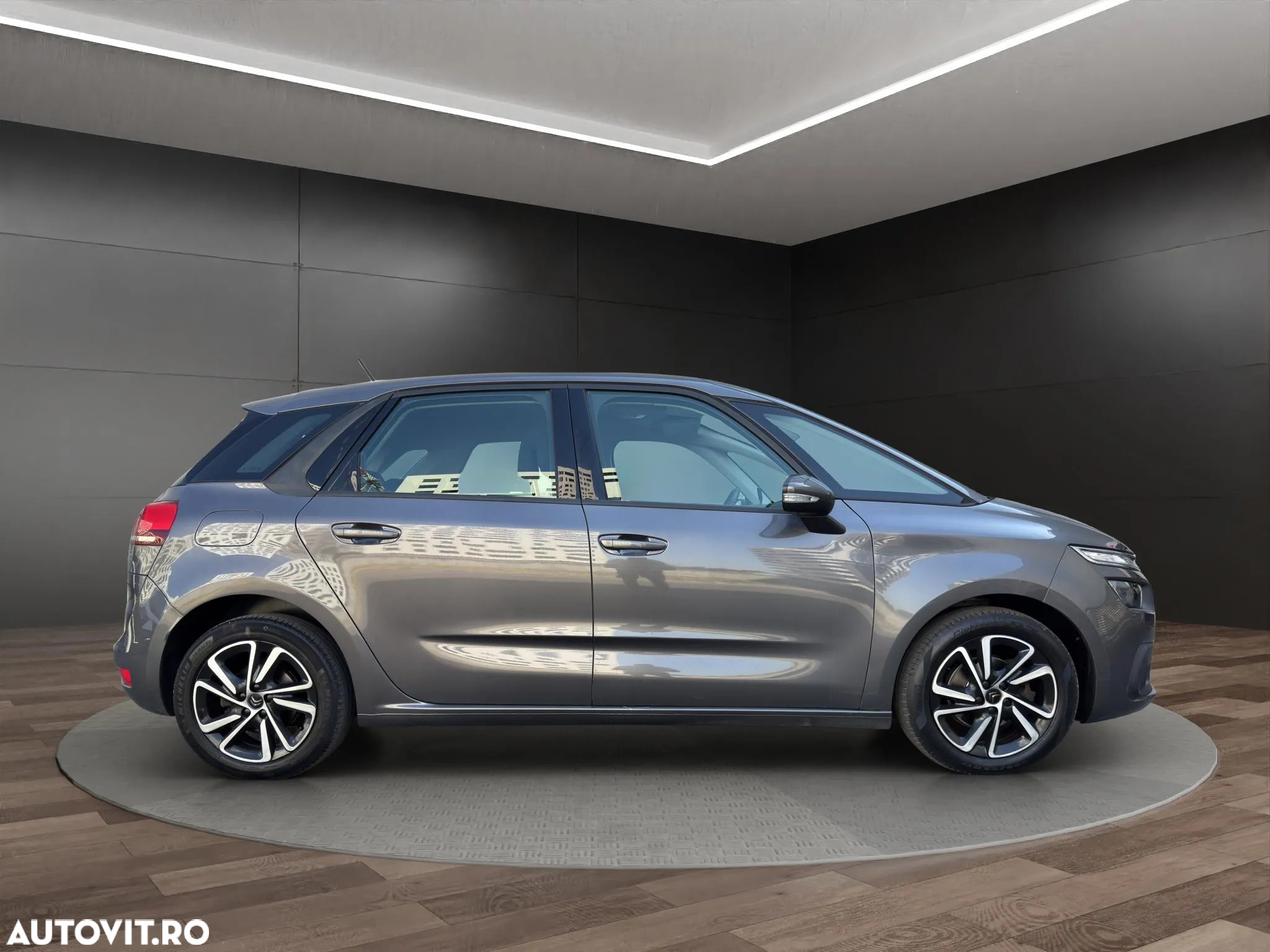 Citroën C4 Space Tourer - 17
