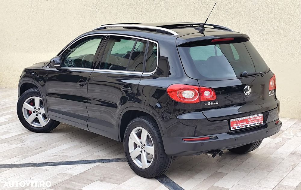 Volkswagen Tiguan - 4