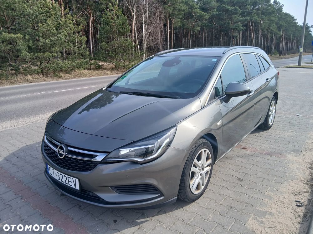 Opel Astra 1.6 CDTI DPF ecoFLEX TourerStart/Stop Selection - 4