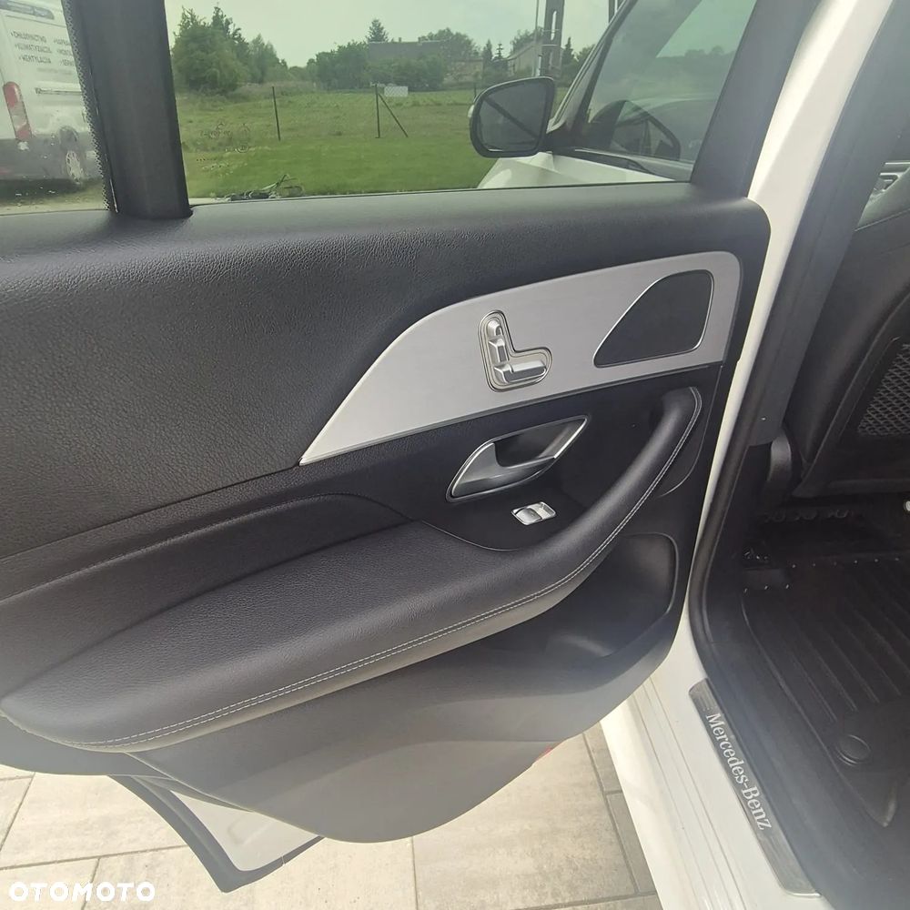 Mercedes-Benz GLE 300 d 4-Matic - 7