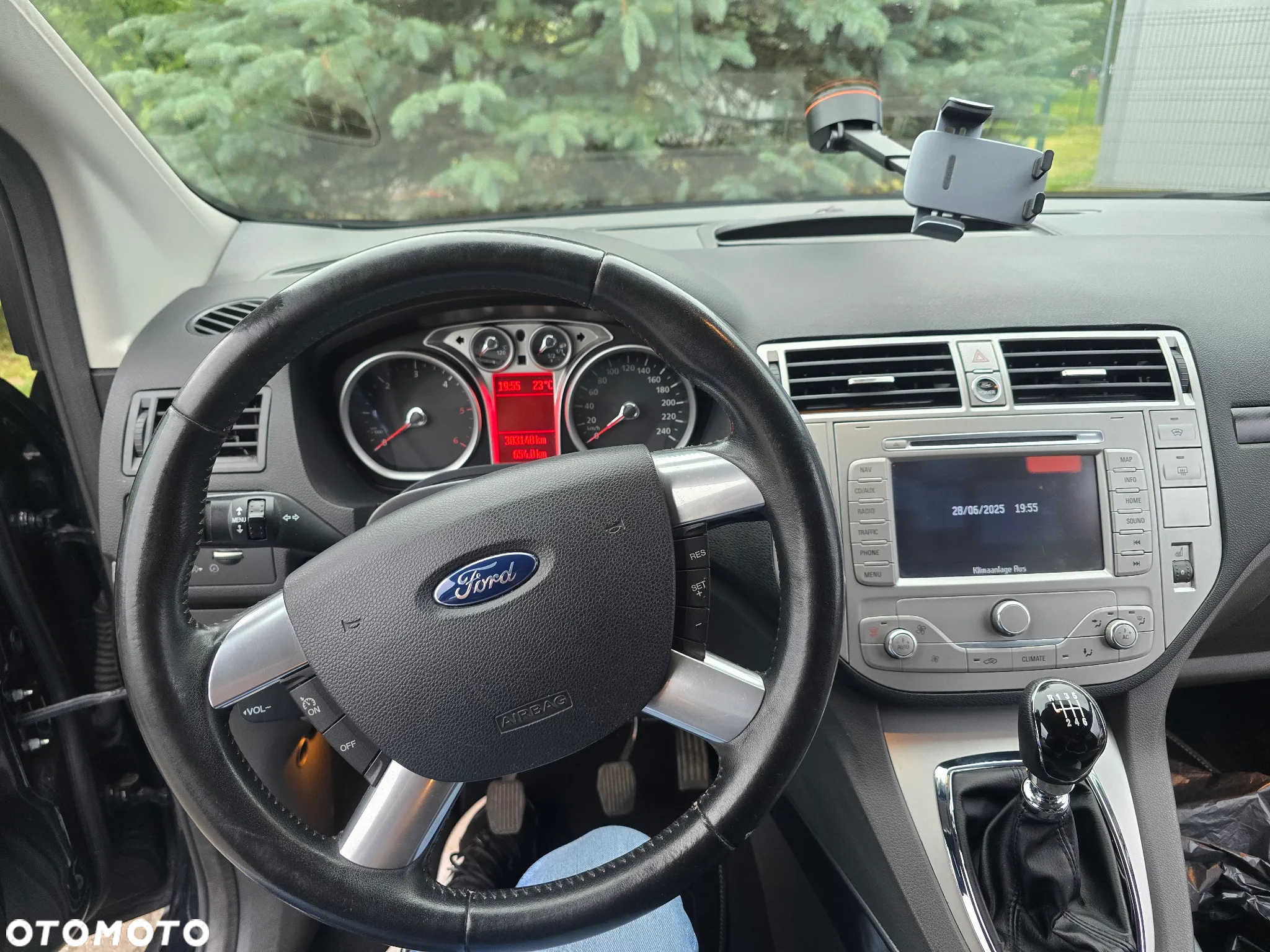 Ford Kuga 2.0 TDCi 2x4 SYNC - 10
