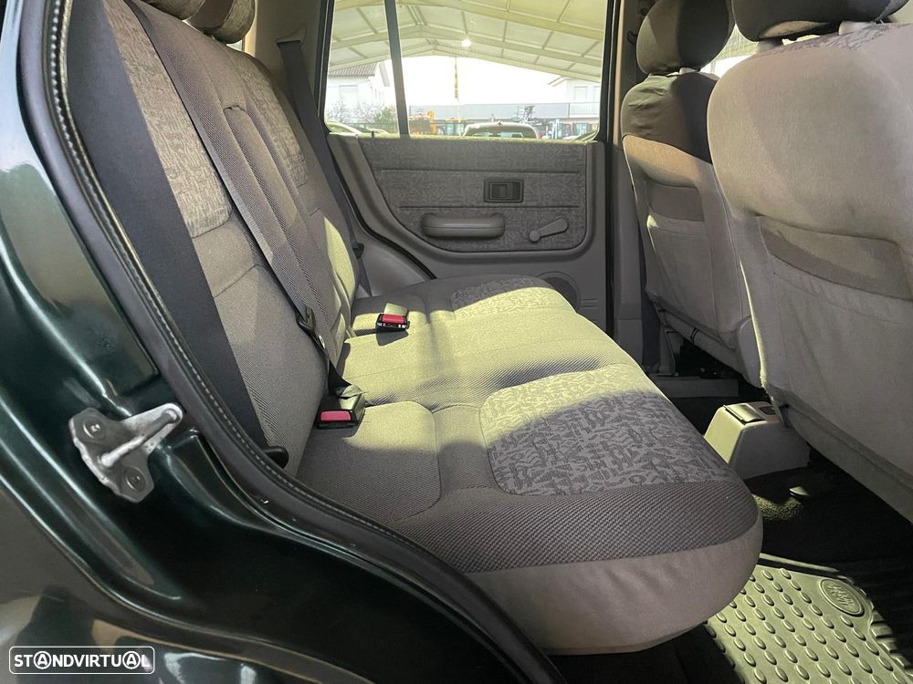 Land Rover Freelander 2.0 di - 21