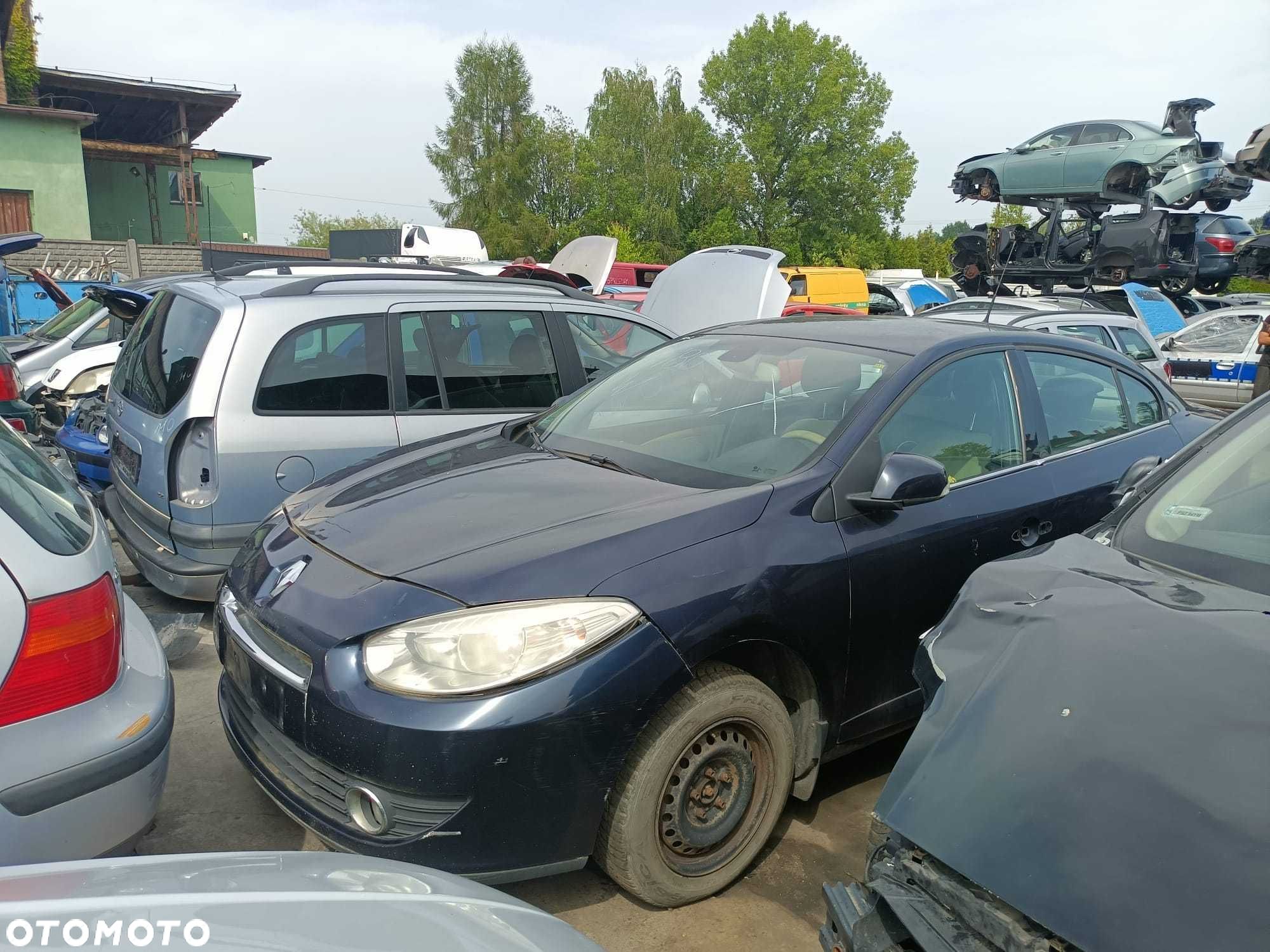 lampa lewa  przód Renault Fluence - 1