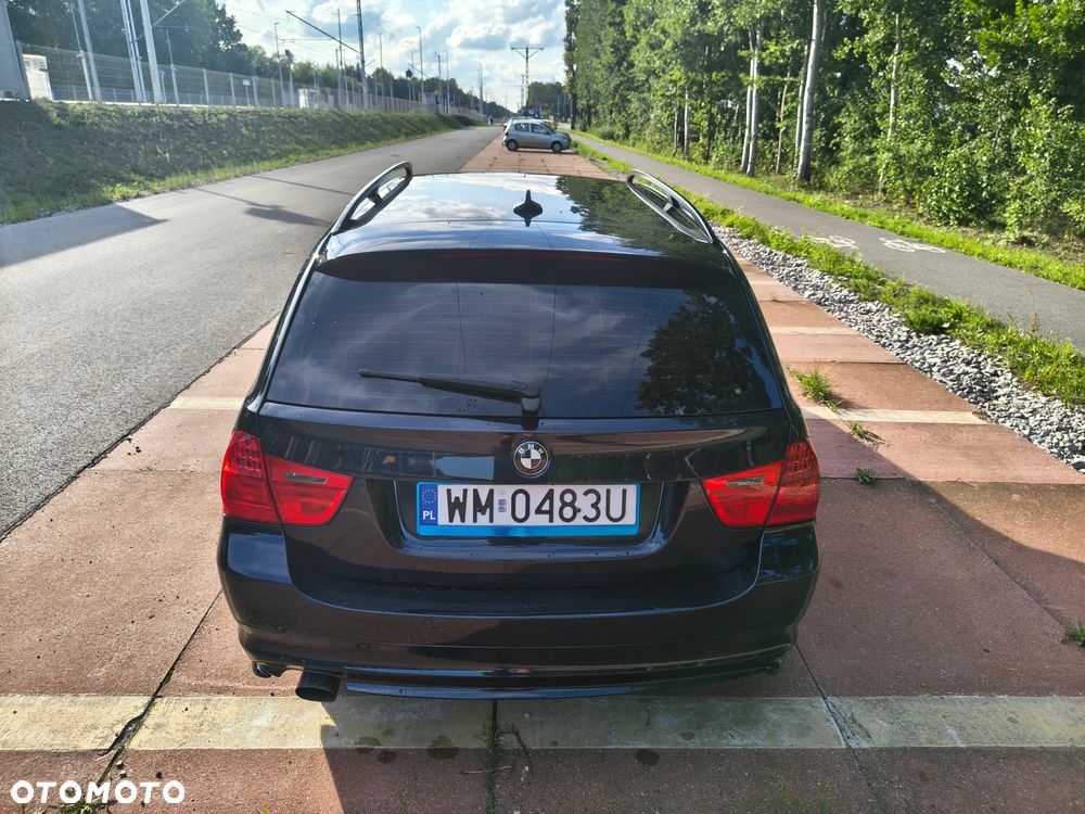 BMW Seria 3 318d DPF - 4