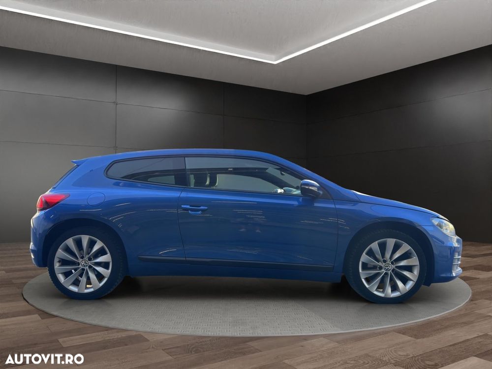 Volkswagen Scirocco 2.0 TDI (Blue Motion Technologie) DSG - 17