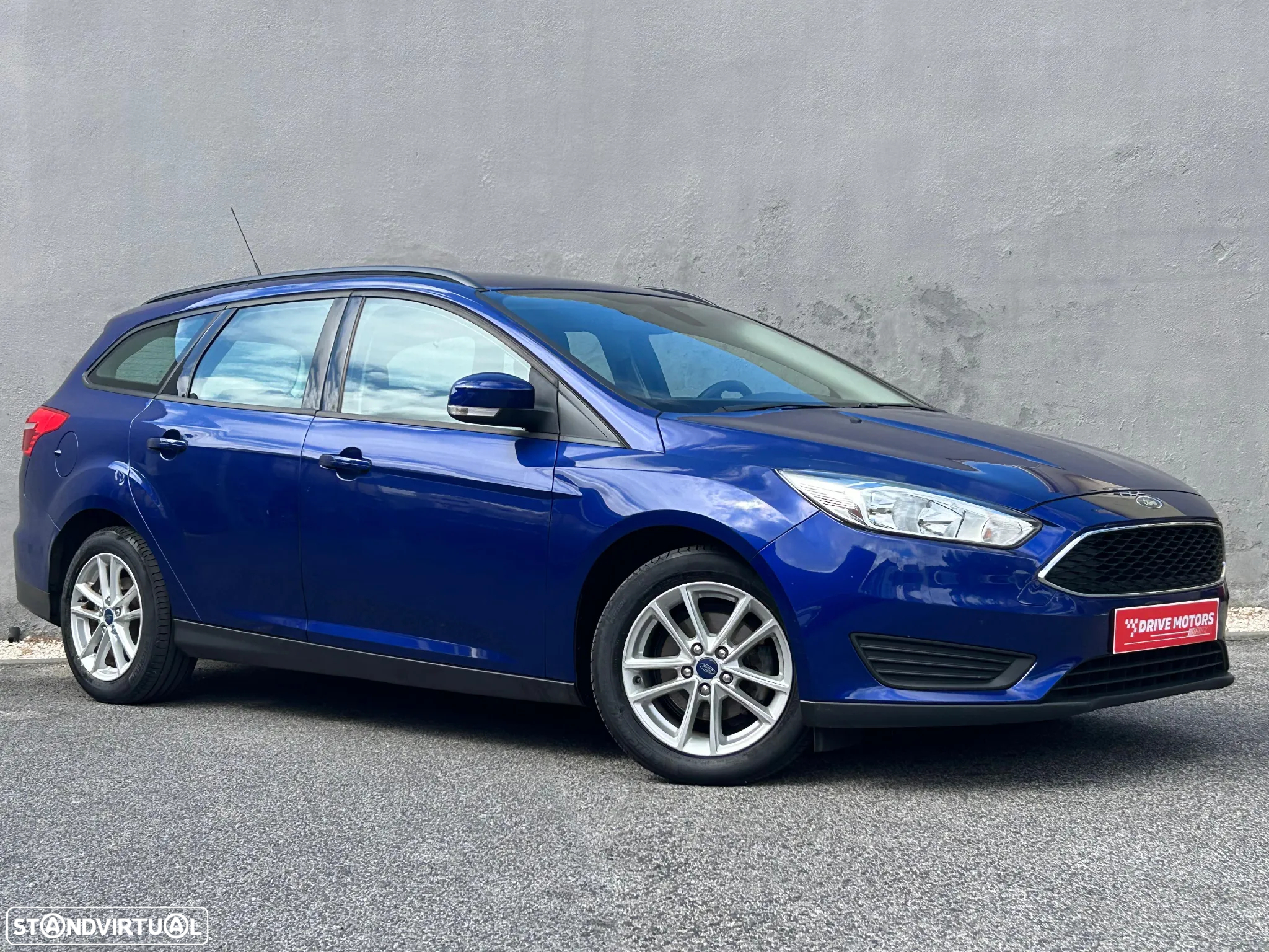 Ford Focus SW 1.0 EcoBoost S&S TREND - 6