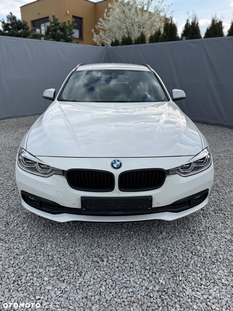 BMW Seria 3 318d Luxury Line - 6